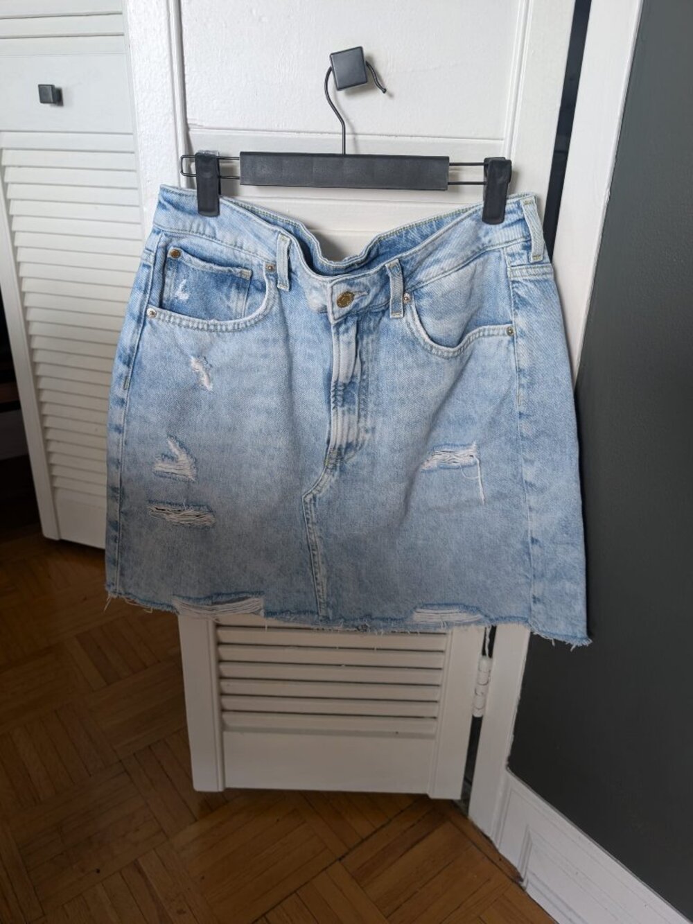 & DENIM Distressed Frayed Mini Skirt Size 12